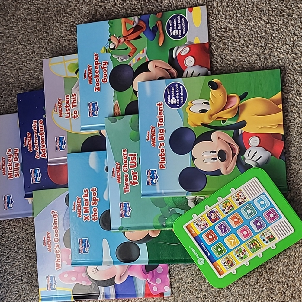 Me reader bundle Mickey
